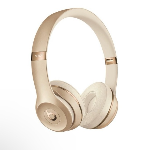 SOLD Gold Beats SOLO 3 On-Ear Wireless Bluetooth Headphones Brand New and Sealed - Picture 9 of 16